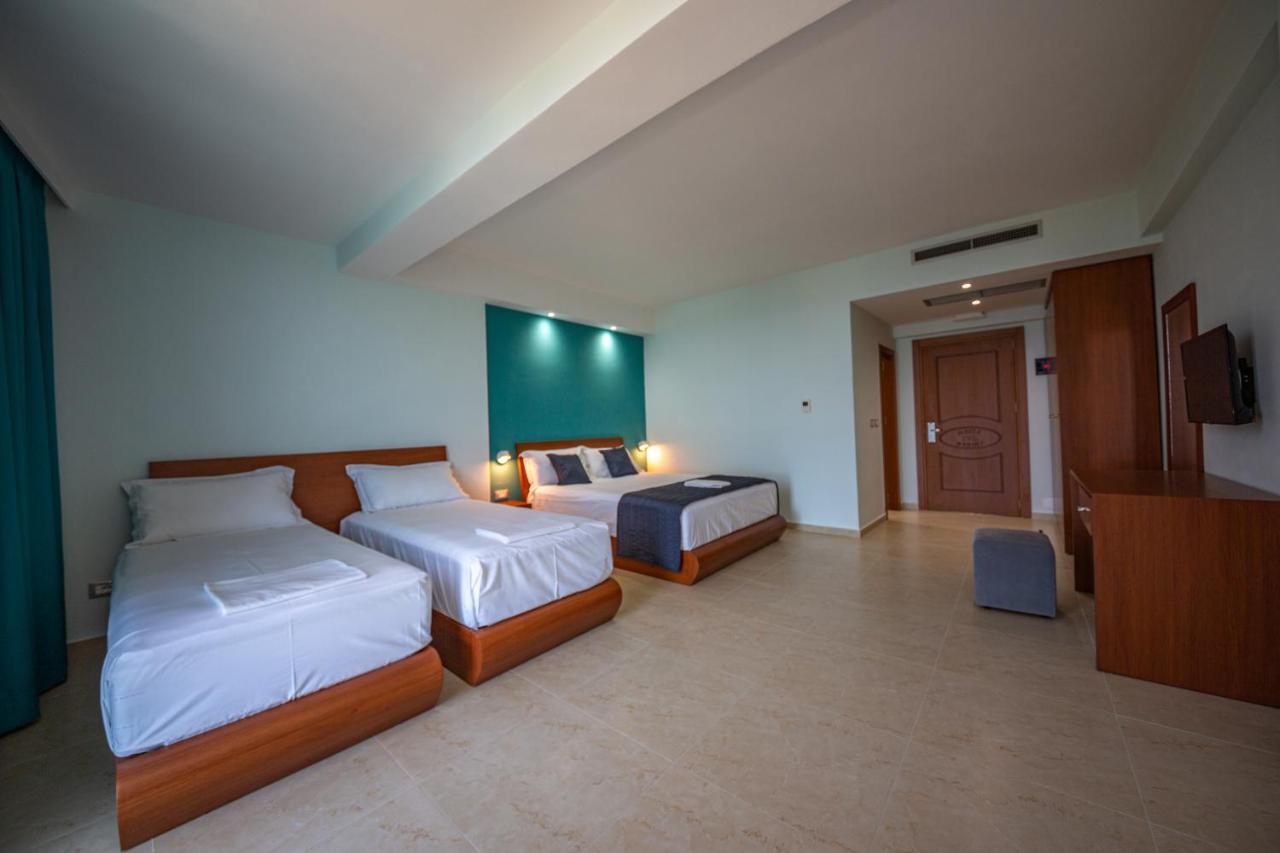 Hotel Borshi מראה חיצוני תמונה