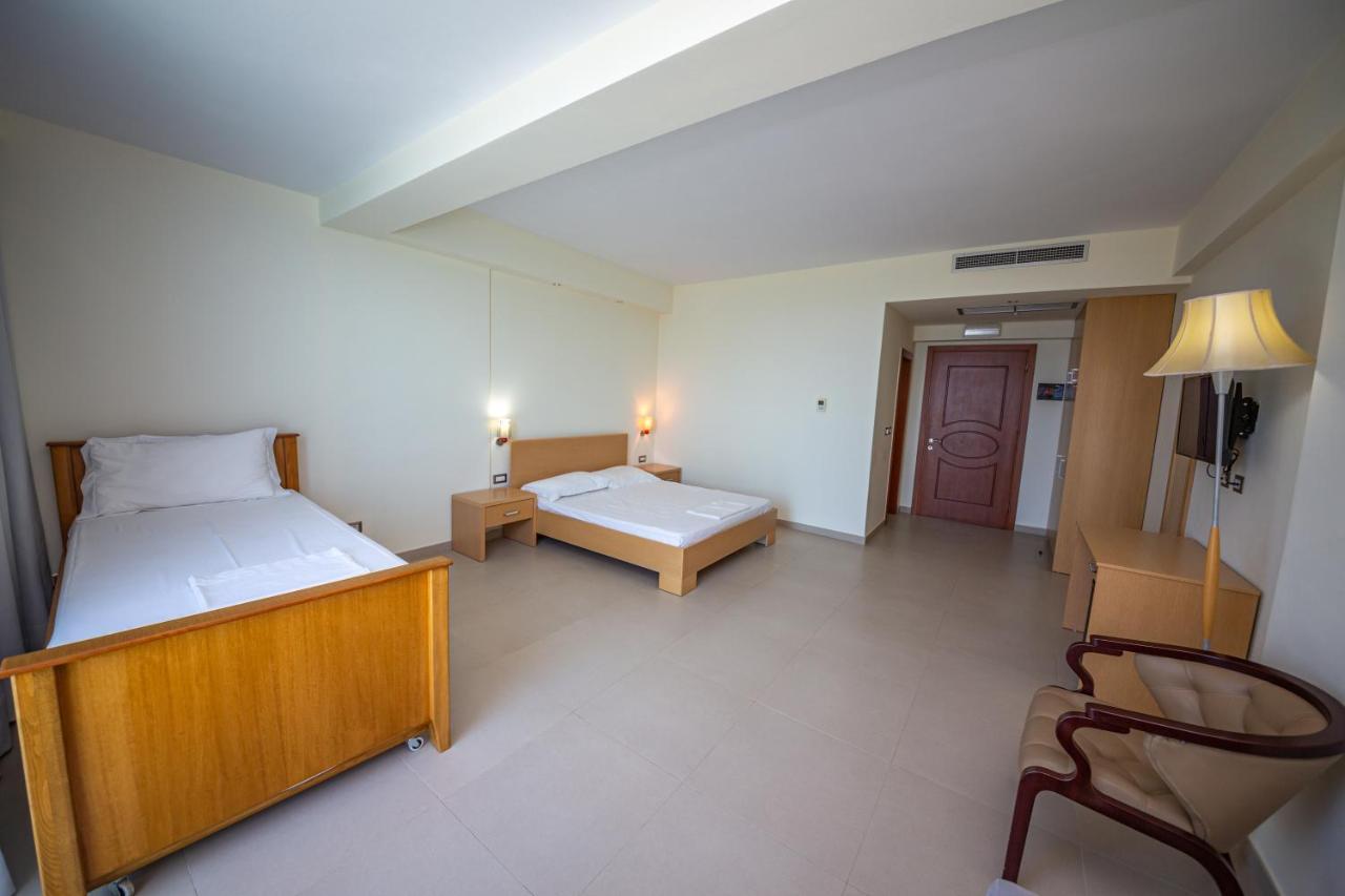 Hotel Borshi מראה חיצוני תמונה