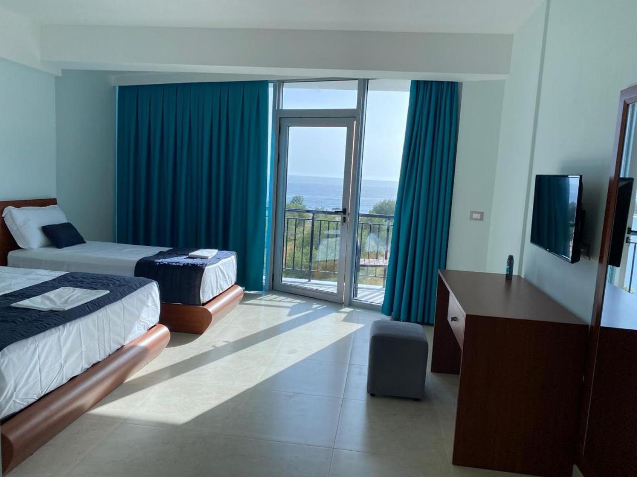 Hotel Borshi מראה חיצוני תמונה