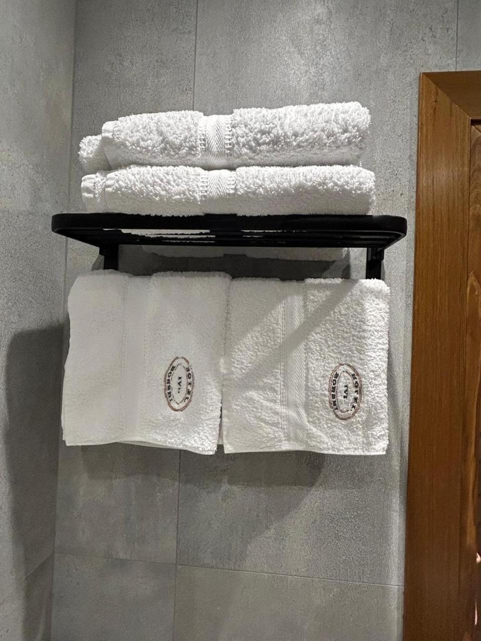 Hotel Borshi מראה חיצוני תמונה