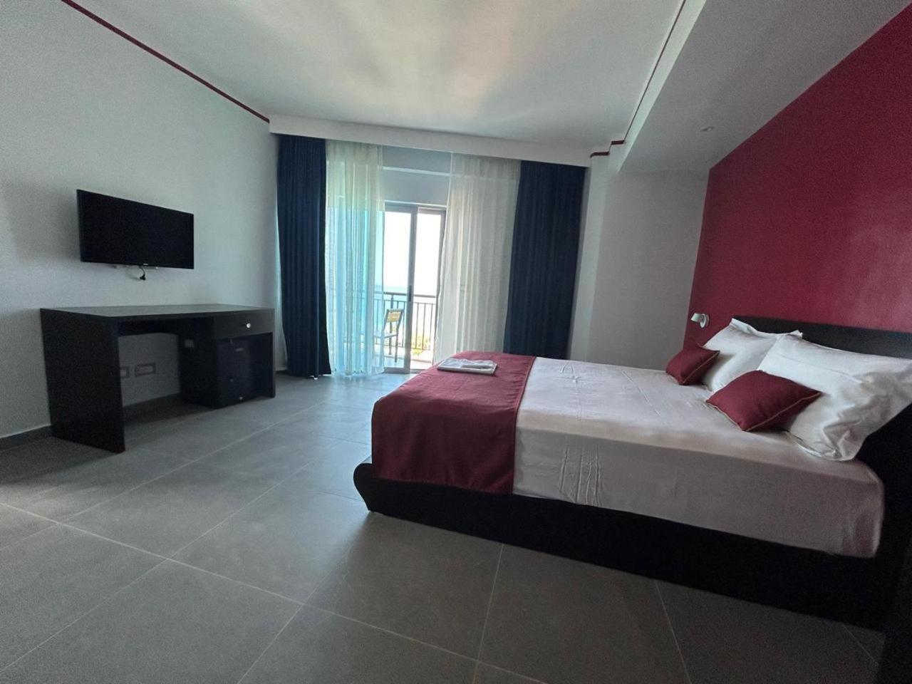 Hotel Borshi מראה חיצוני תמונה