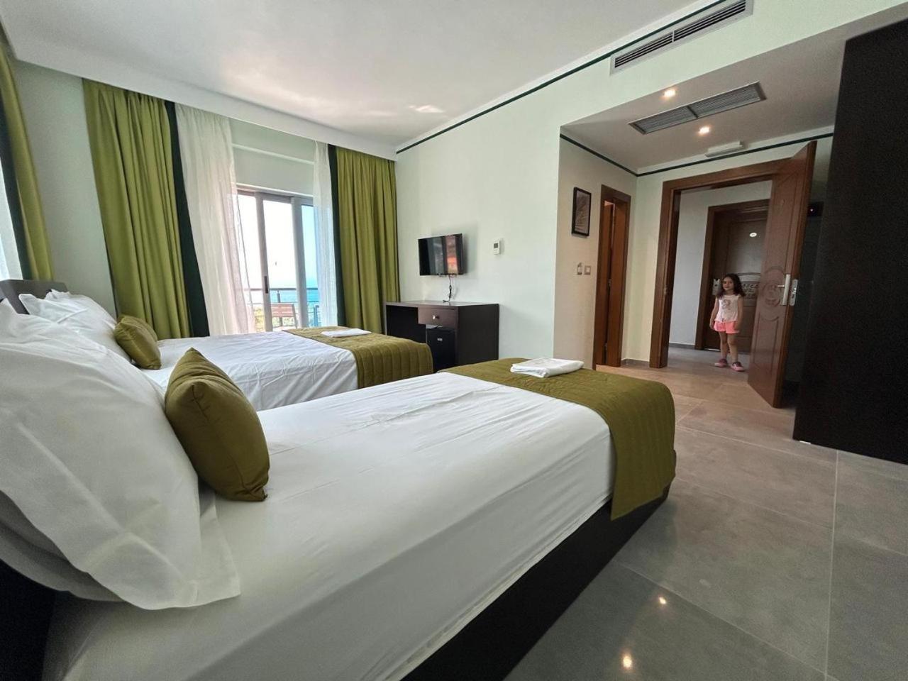 Hotel Borshi מראה חיצוני תמונה