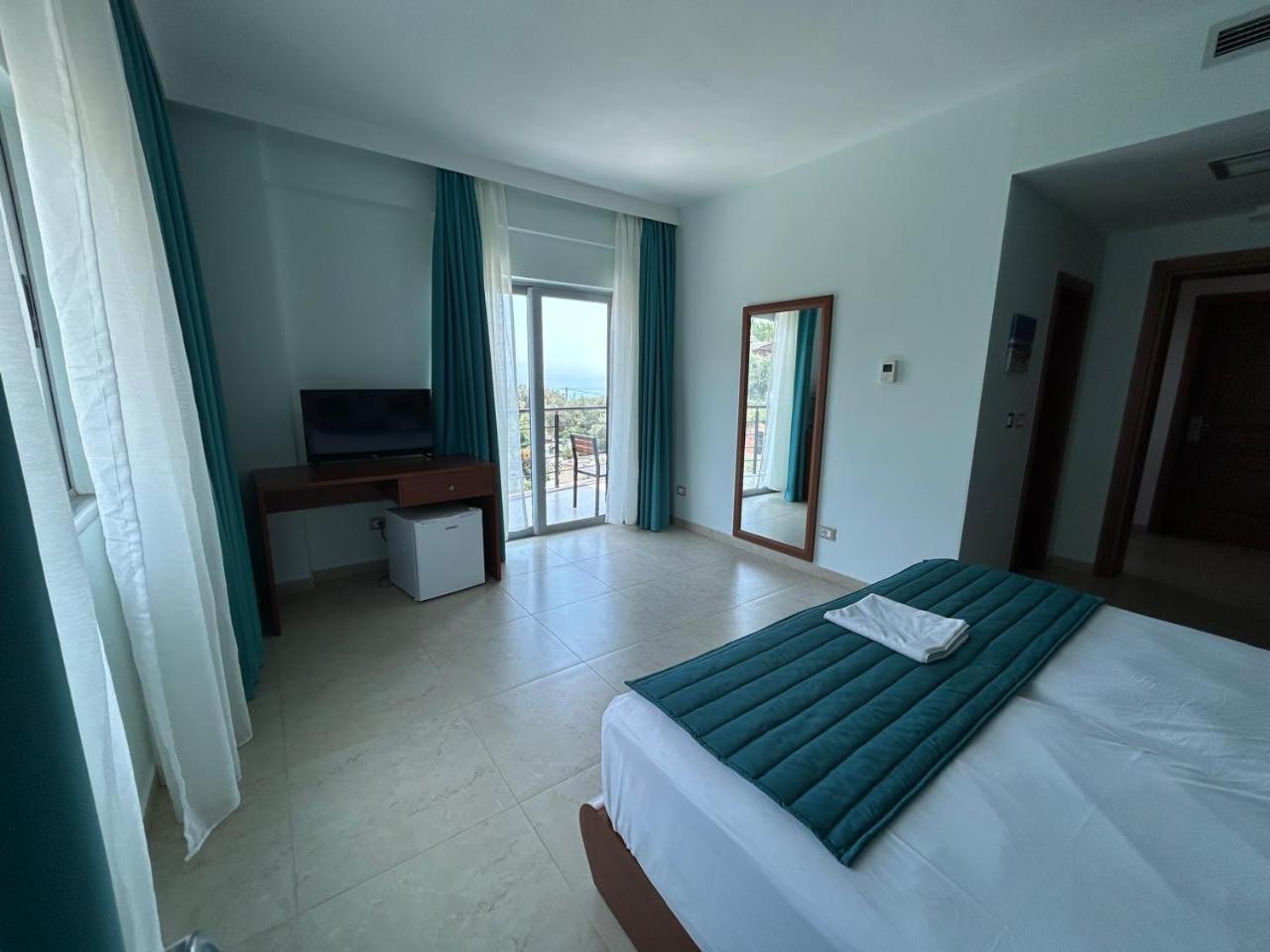 Hotel Borshi מראה חיצוני תמונה
