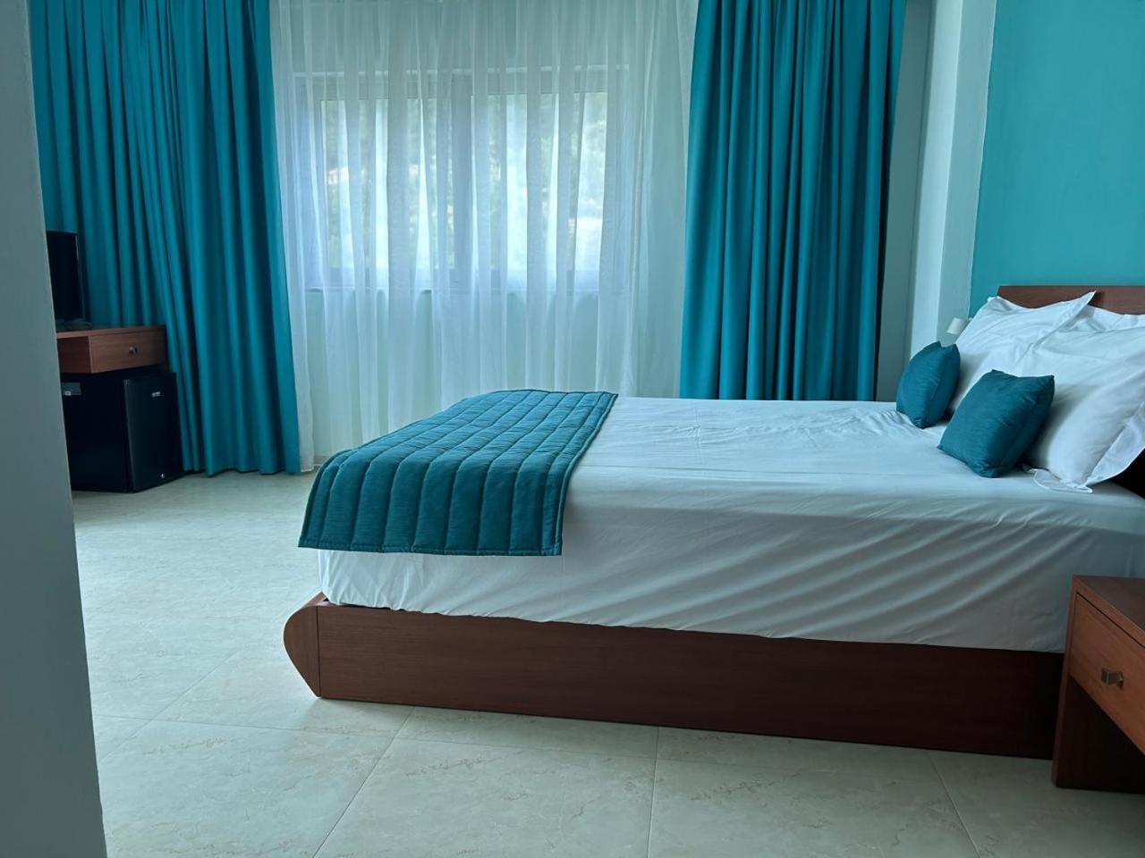 Hotel Borshi מראה חיצוני תמונה